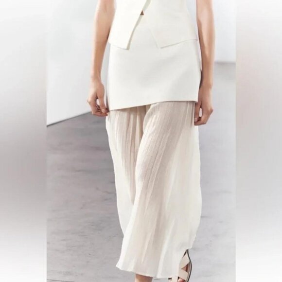 ZARA MIXED PLEATED KNIT SKIRT - Picture 4 of 6